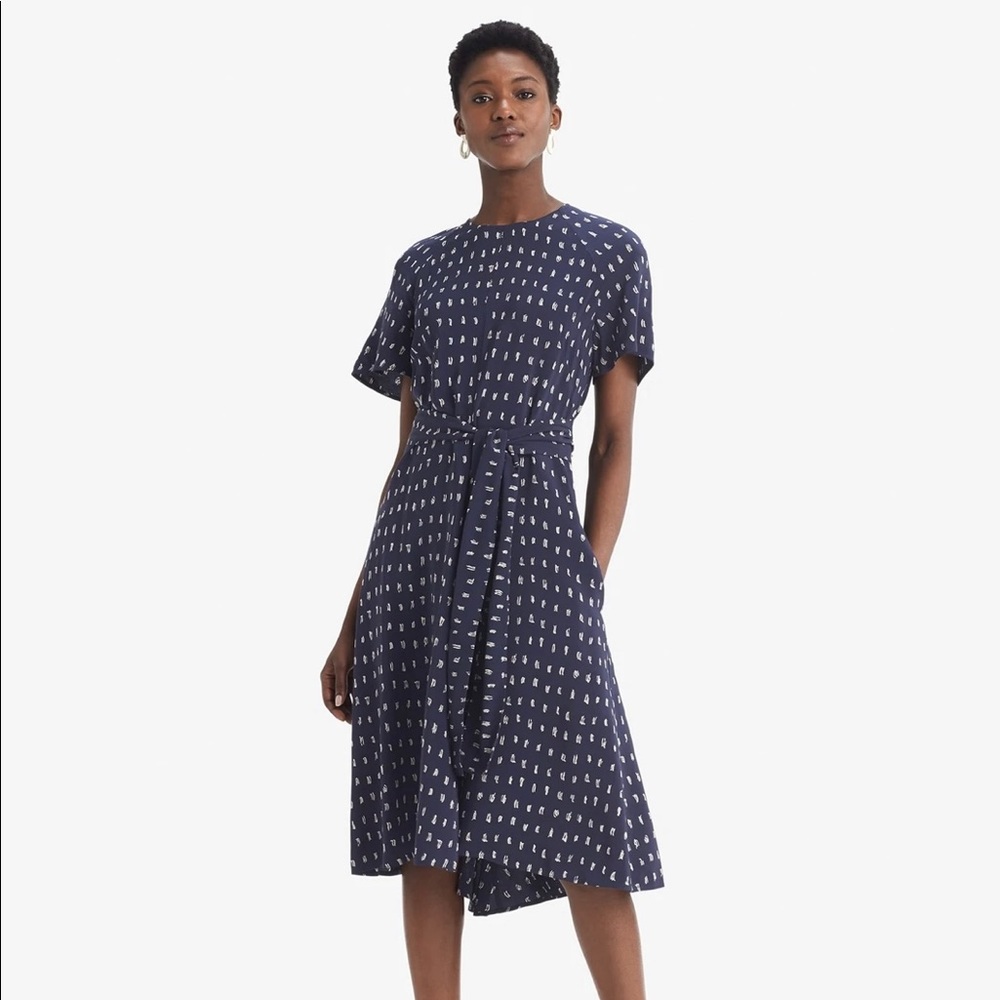M.M. LaFleur Jessica Dress in Swipe Print
